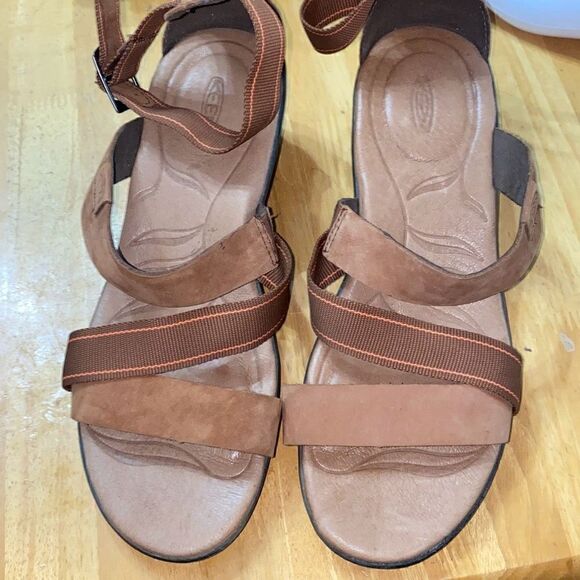 Keen Skyline Wedge Sandals Brown Leather Ankle Straps size 10 - Picture 6 of 9